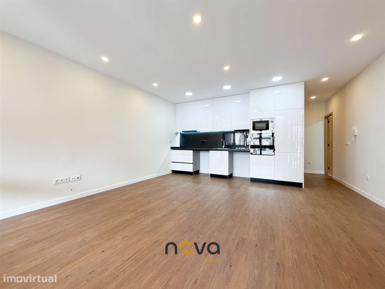 Apartamento T2 com terraço em Vila do Conde-11