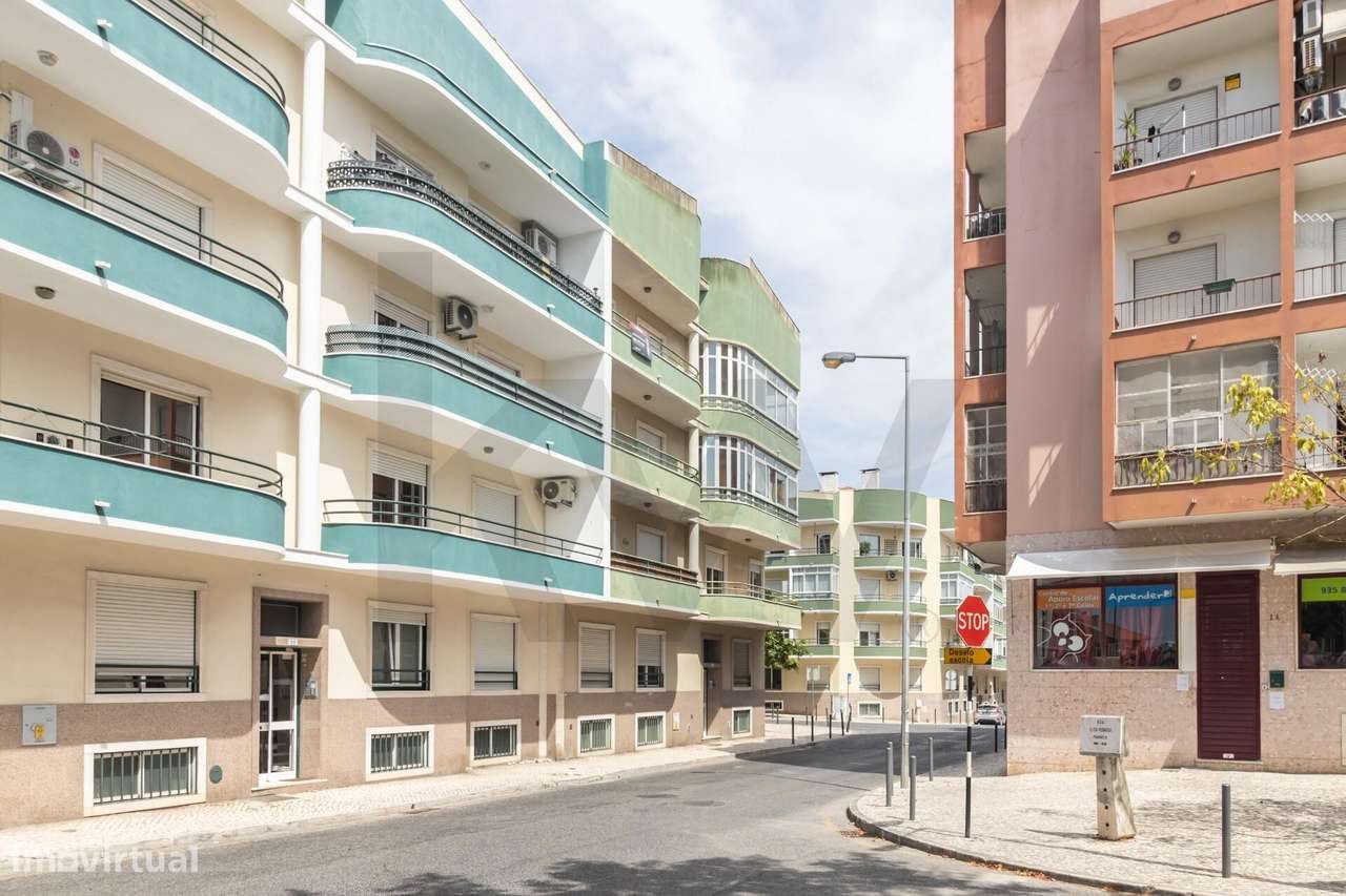 Apartamento T1 na Charneca da Caparica-42