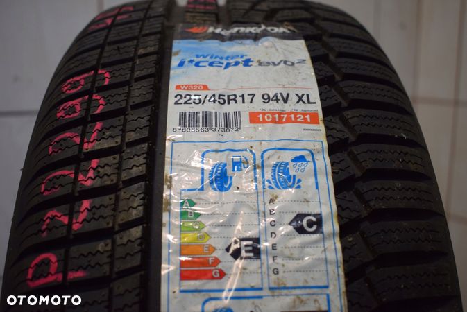 R17 225/45 Hankook Winter I*cept evo 2 Wysyłka gratis! - 1