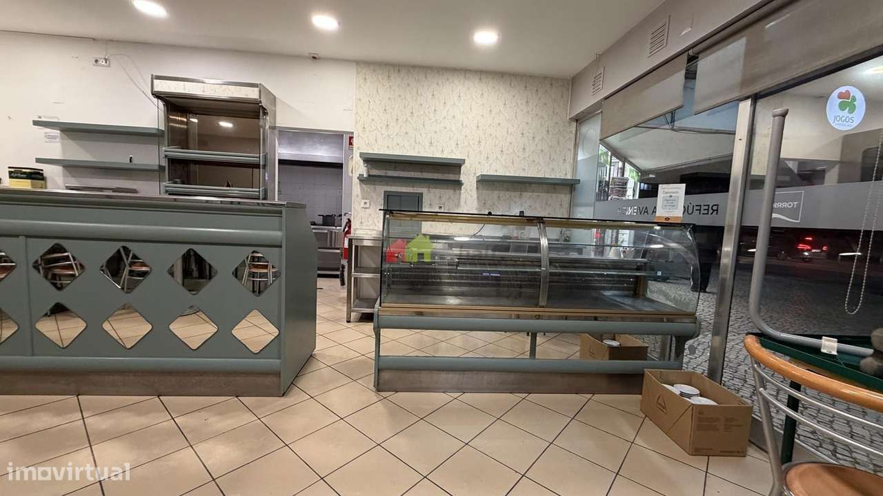 Arrendamento de Loja com Negócio de Snack- Bar - Grande imagem: 5/32