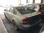 Dezmembrez Volvo S40 - 4