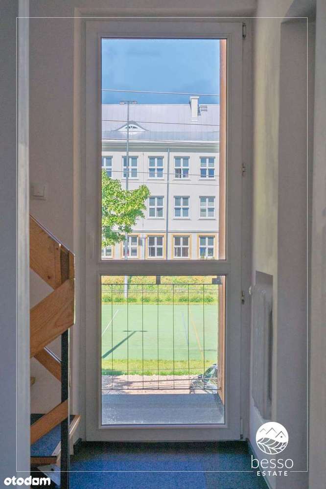 Bliźniak. Warszawa, przy al. Krakowskiej-13