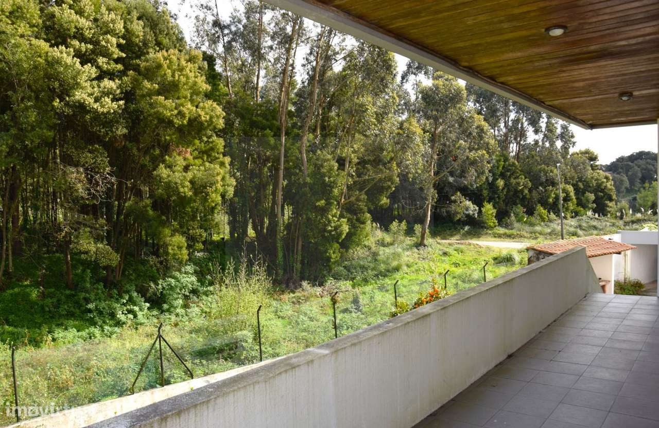 Moradia T6 (ou T4+T2) em Vila Nova de Gaia - Vilar do Paraíso - Grande imagem: 4/47