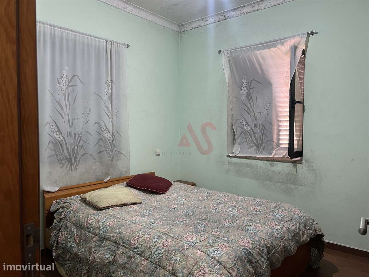 Moradia T4 com Piscina e Terreno de 2.407m² | Raimonda, Paços de Ferre-31