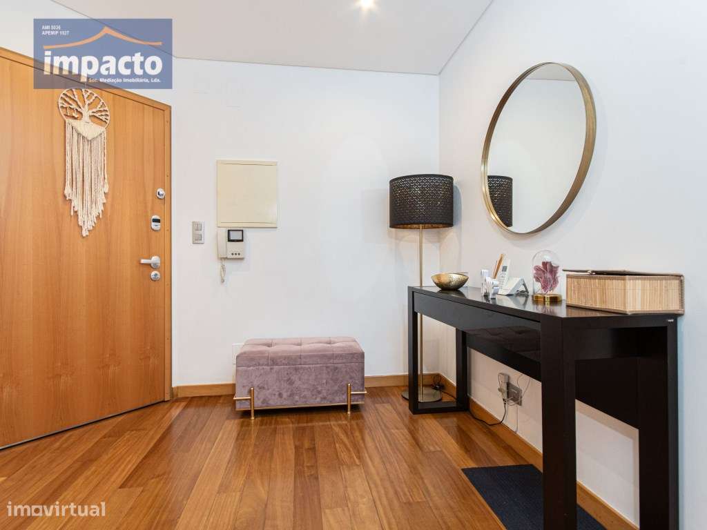 Malva Rosa,Excelente T4,coz equipada,Ar cond,asp central,Box 2 viat...-25