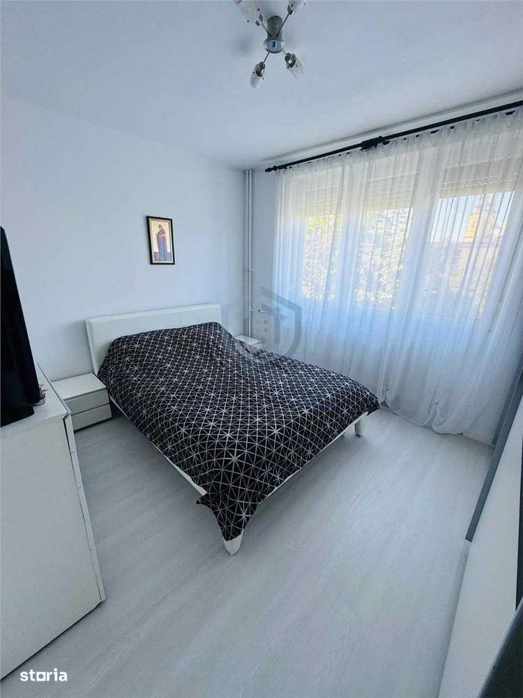 Apartament cu 3 camere in Piata Bucuresti - Imagine principală: 2/8