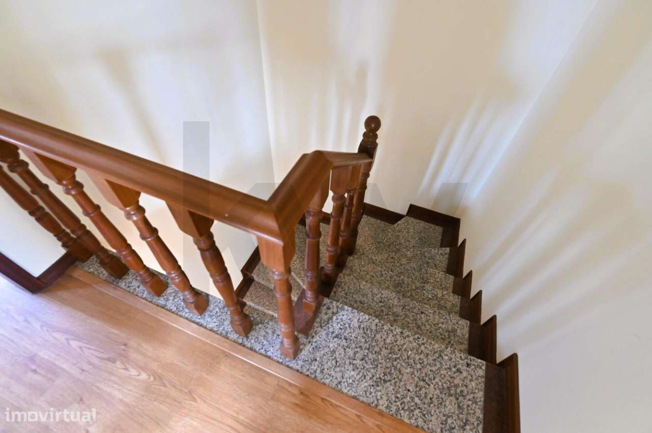 CASCAIS COLÉGIO AMOR DE DEUS – MORADIA T4 + T1 INDEPENDENTES-9