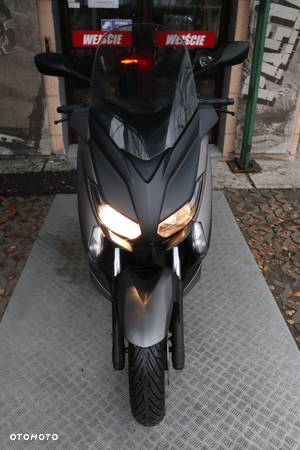 Yamaha X-max - 4