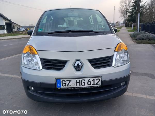 Renault Modus - 12