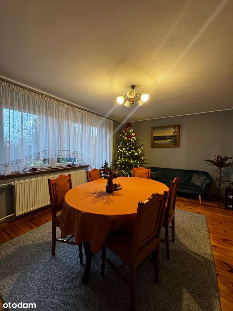 Na sprzedaż funkcjonalny dom w dobrej lokalizacji!!-10