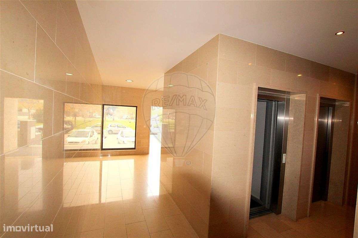 Apartamento T3 para arrendamento - Grande imagem: 3/44