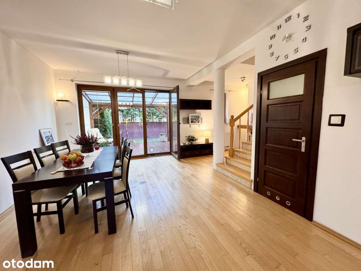 Dom szeregowy w świetnej lokalizacji, cicha okolic-1