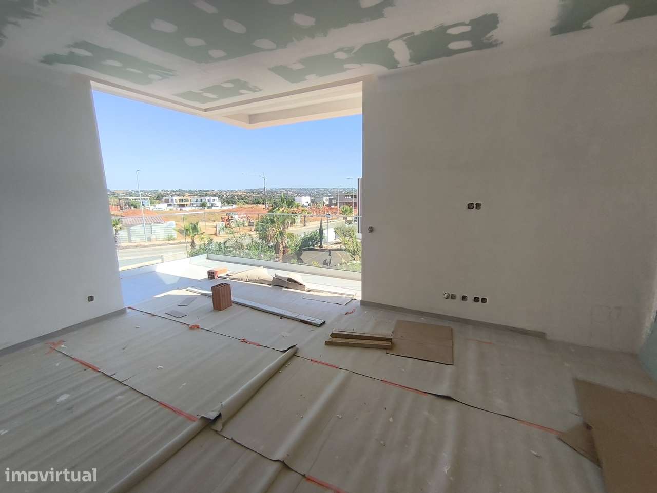 Pêra, Vivenda T4 em Construção Isolada com Piscina Privada Lote 865 m2-8