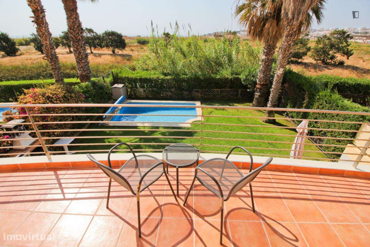 Quarto - localizado em Lagos - Grande imagem: 5/5