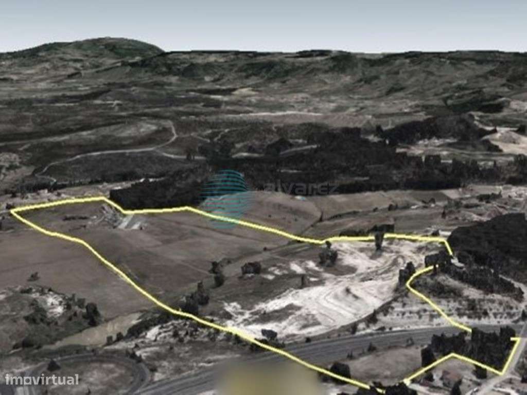 Terreno situado a nordeste de Torres Vedras - Grande imagem: 2/9