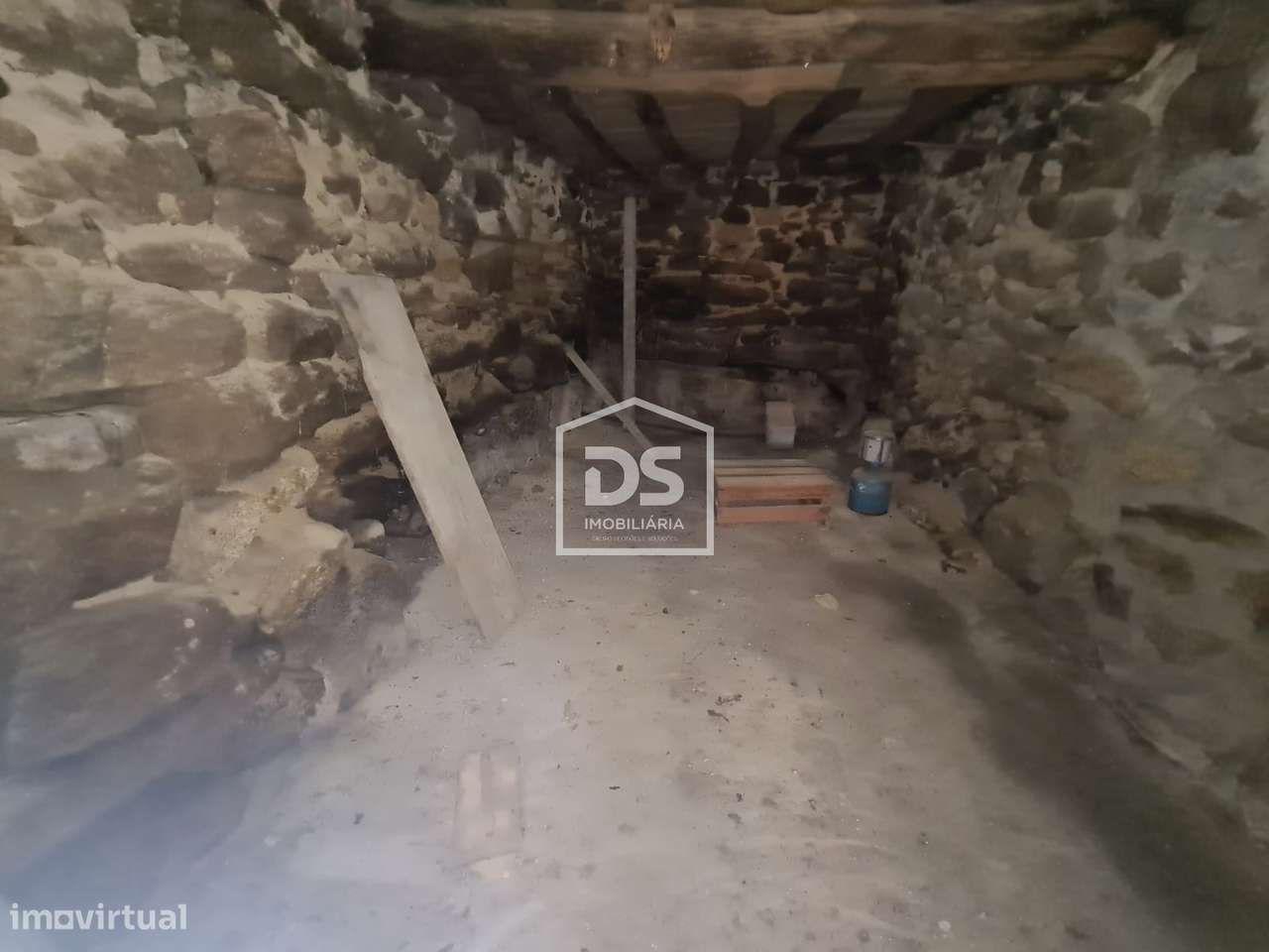 Moradia T3 Venda em Aricera e Goujoim,Armamar-15