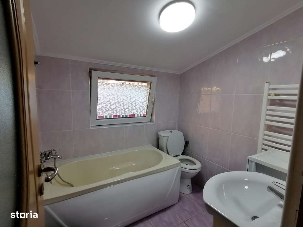 Apartament 3 camere mansarda - Rm. Valcea - Cartier Ostroveni-13