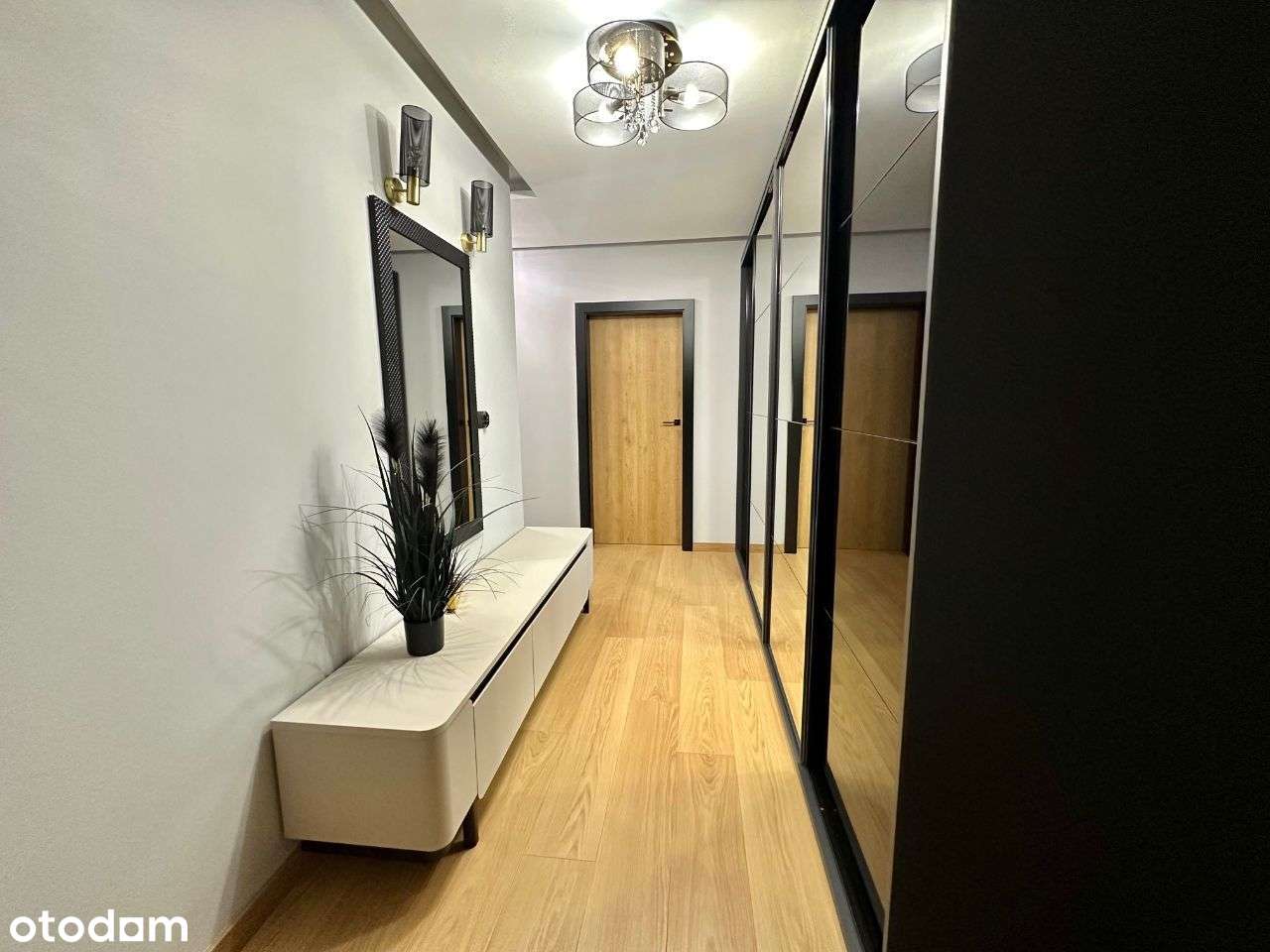 Klimatyczny apartament o podwyższonym standardzie-15