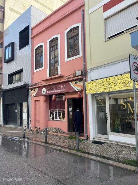 Prédio Barreiro Centro de Barreiro - Grande imagem: 3/8