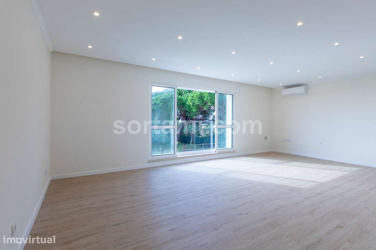 Moradia Geminada T2 Venda em Albufeira e Olhos de Água,Albufeira - Grande imagem: 4/31