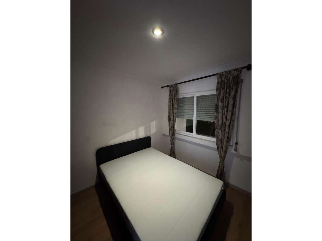 Apartamento T3 localizado no Alto do Seixalinho, na cidade do Barre... - Grande imagem: 5/14