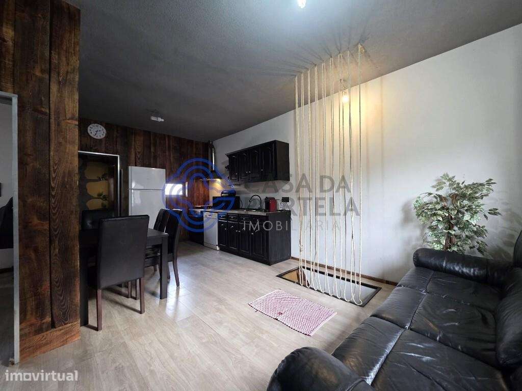 Moradia em banda T2 - Santo Tirso - Grande imagem: 5/17