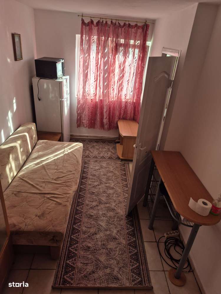 Minigarsoniera - zona Codreanu, Gara-2