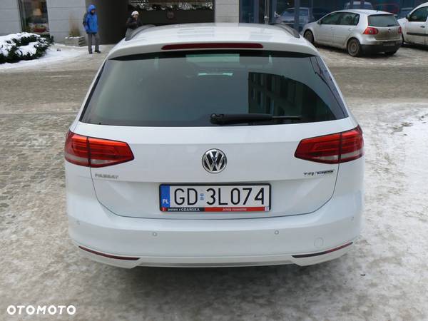 Volkswagen Passat Variant 1.4 TSI BlueMotion Technology DSG Comfortline - 8