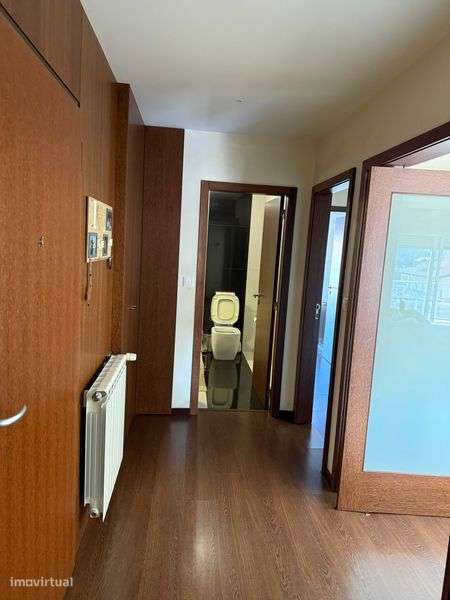 Apartamento T2, com 2 wc junto á estação do Coronado - Grande imagem: 5/11