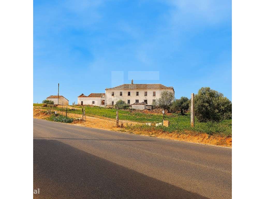 Fantástica Quinta histórica com terreno misto a minutos da praia em... - Grande imagem: 4/37