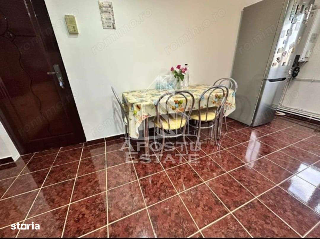 Apartament spatios cu 3 camere, centrala proprie, zona Girocului - Imagine principală: 5/10