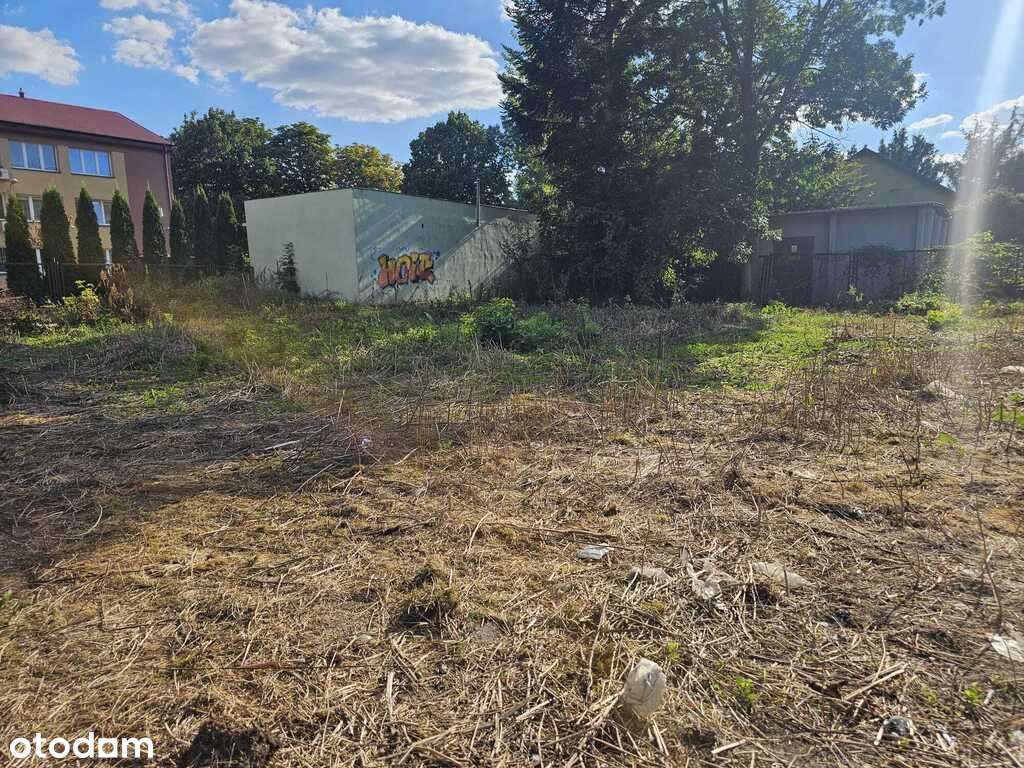 Wyjątkowa działka inwestycyjna w centrum Łukowa-3