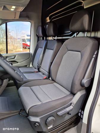 Volkswagen Crafter - 22