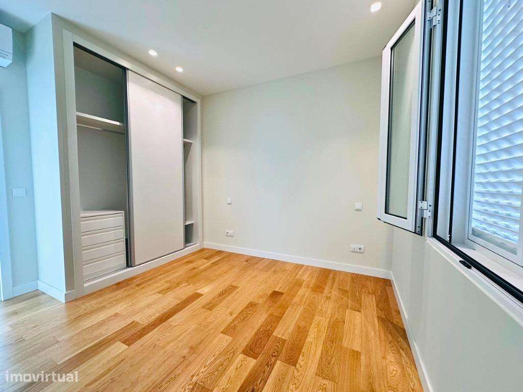 Moradia T3 Moderna com 3 Suítes no Centro do Funchal – Zona do Til-18