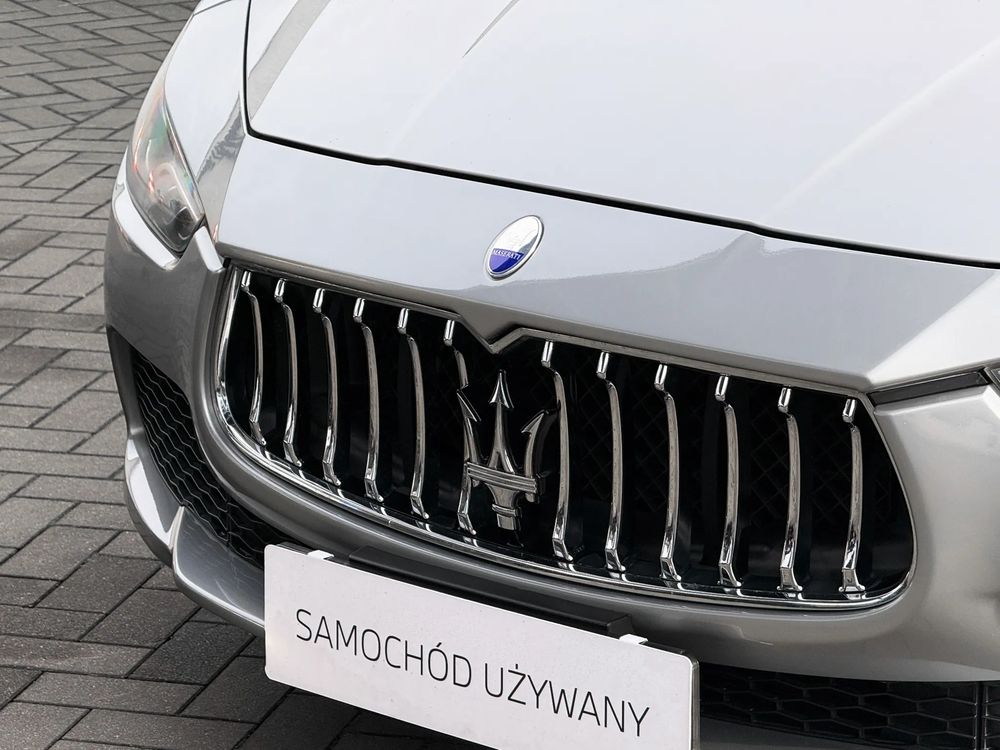 Maserati Ghibli 3.0 Benzyna 350 KM — zdjęcie 3