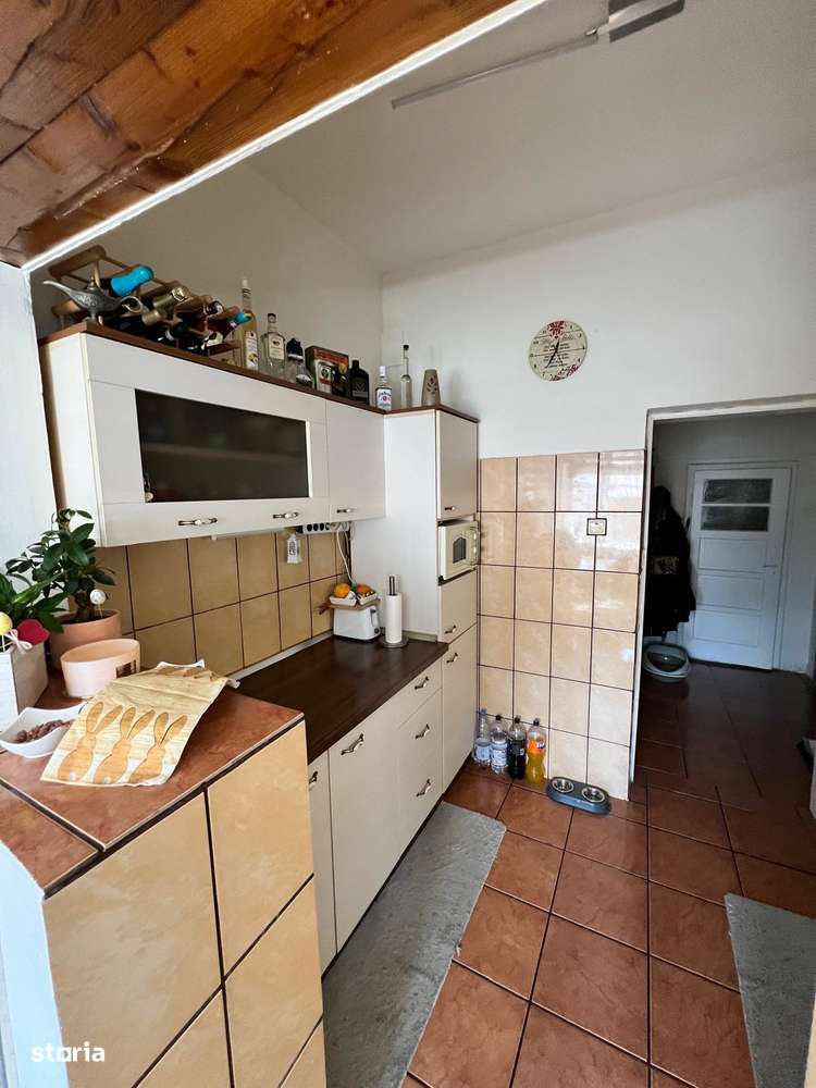 Casă Centrală 125mp + 124mp amenajabil str Mihai V colț cu str Verii-13