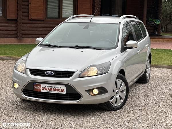 Ford Focus Turnier 2.0 16V Style+ - 1