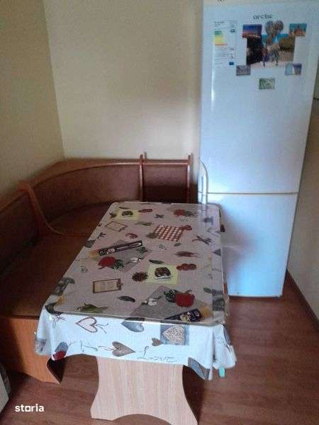 Vand apartament 2 camere ZIMNICEA - Imagine principală: 5/8