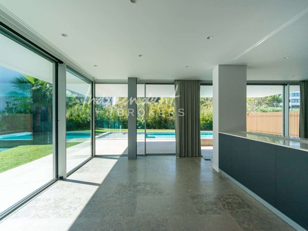 APARTAMENTO DUPLEX T4 COM PISCINA-2