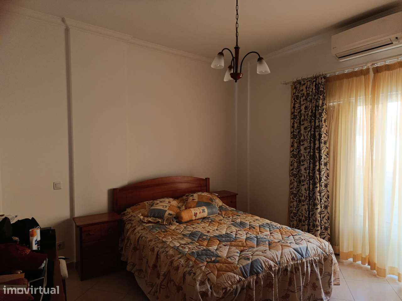 Apartamento T2 com 2 casas de banho em Quarteira-12