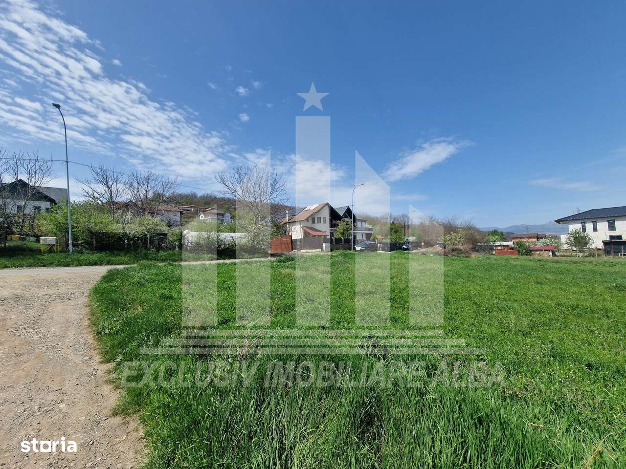 Teren intravilan | 1148 mp | 14.5 ml deschidere | Alba-Micesti-3