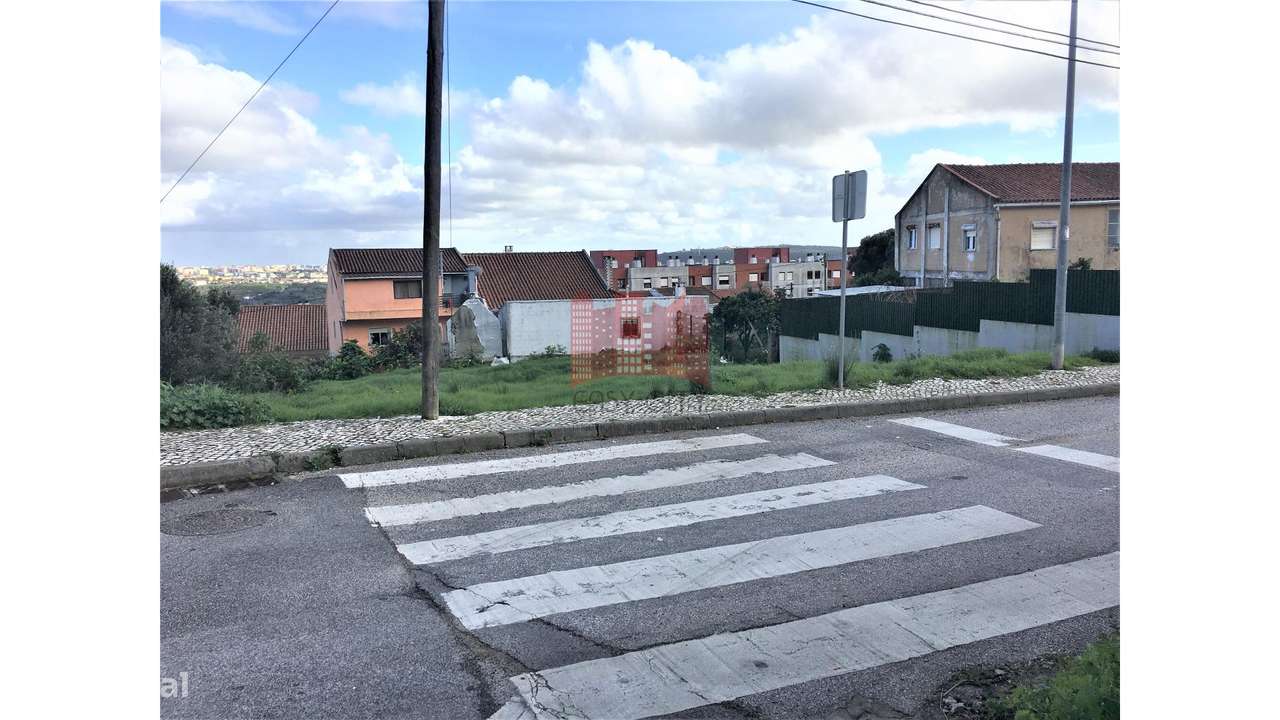 Terreno em Mina de Água-6