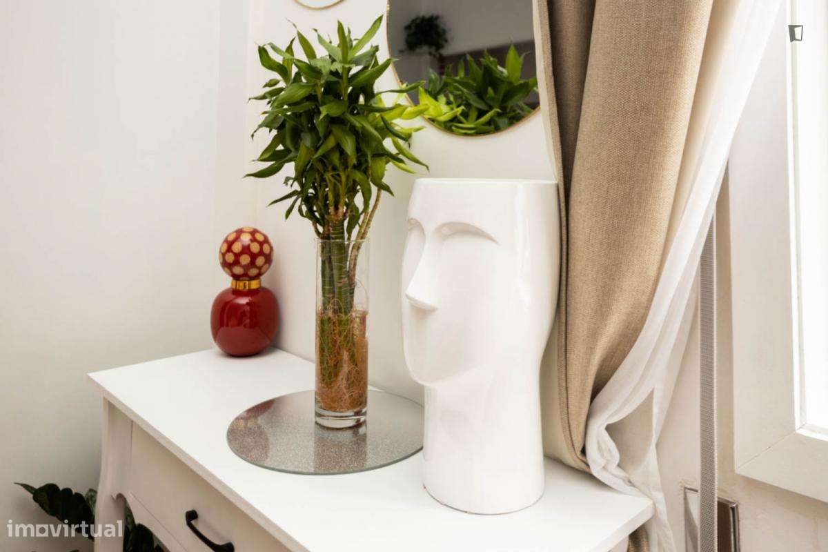 Apartamento com 1 quartos - localizado em Cedofeita Porto - Grande imagem: 5/7