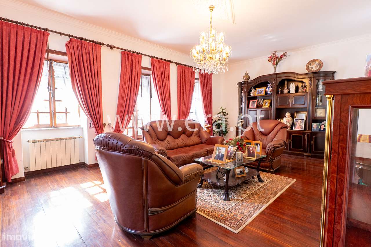 Quinta T4+3 com 14.000m2, Mentrestido VNC-8