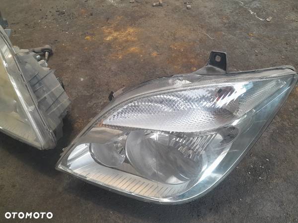 Lampa przednia prawa/ lewa Sprinter 906 EUROPA 06-11R. - 6