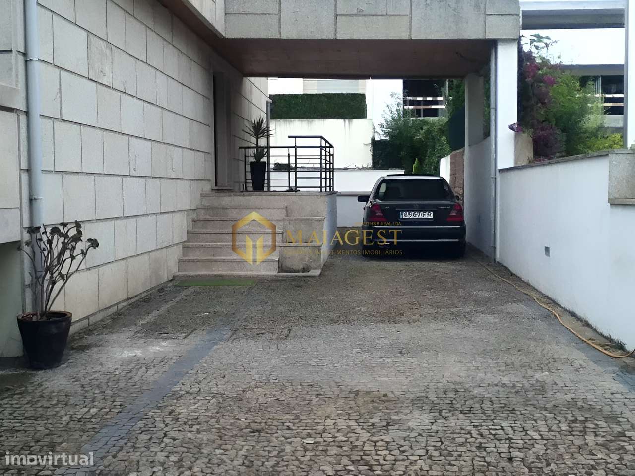 Moradia T4+1 em Matosinhos na Urbanização dos Caulinos - Grande imagem: 5/7