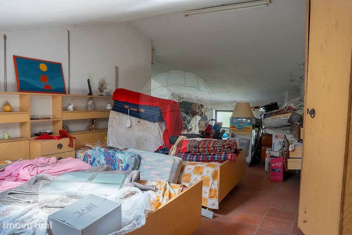 Moradia T4 para venda-23