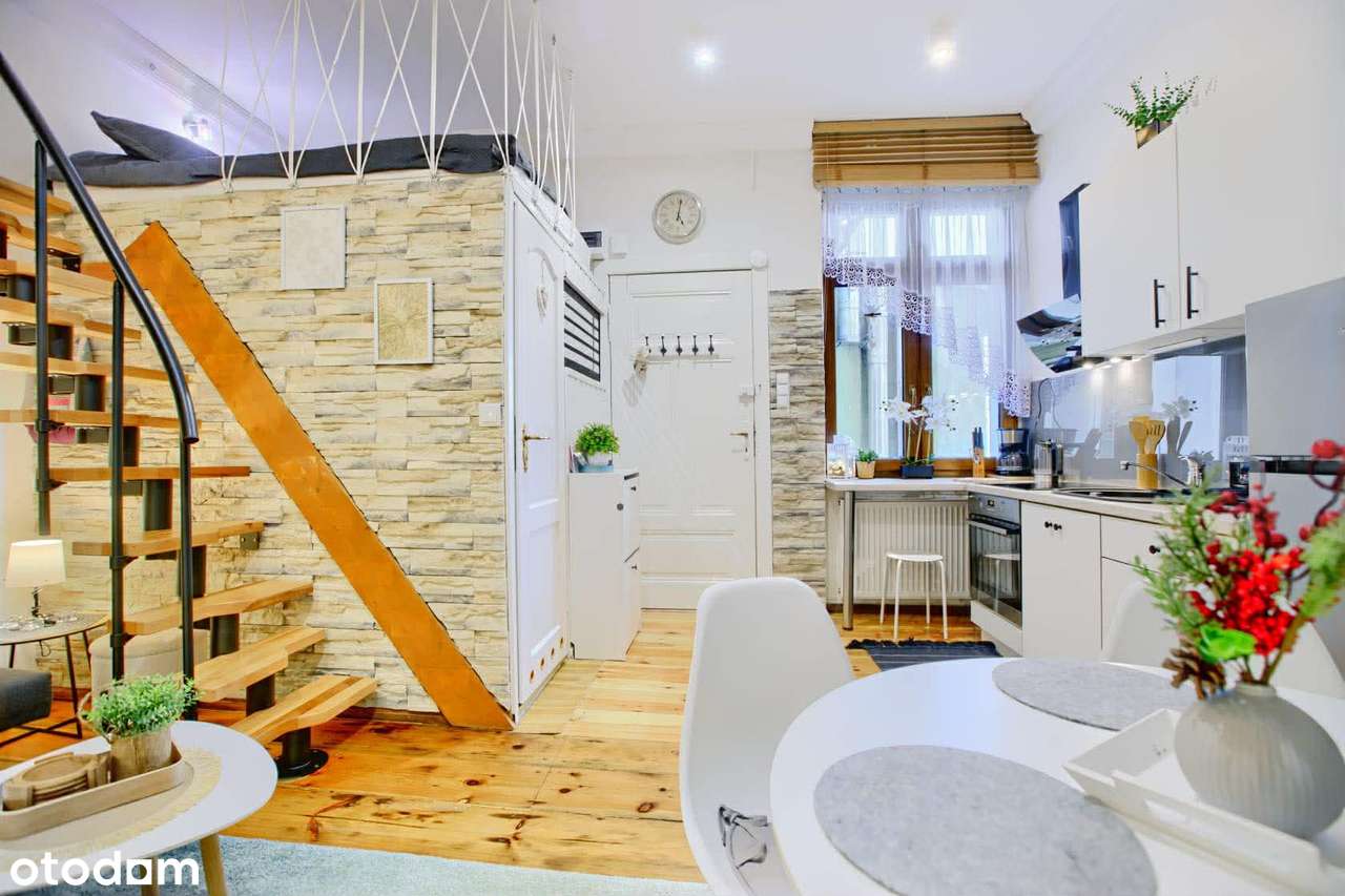 Urokliwa kawalerka w samym centrum Kołobrzegu // BEZ PROWIZJI-6