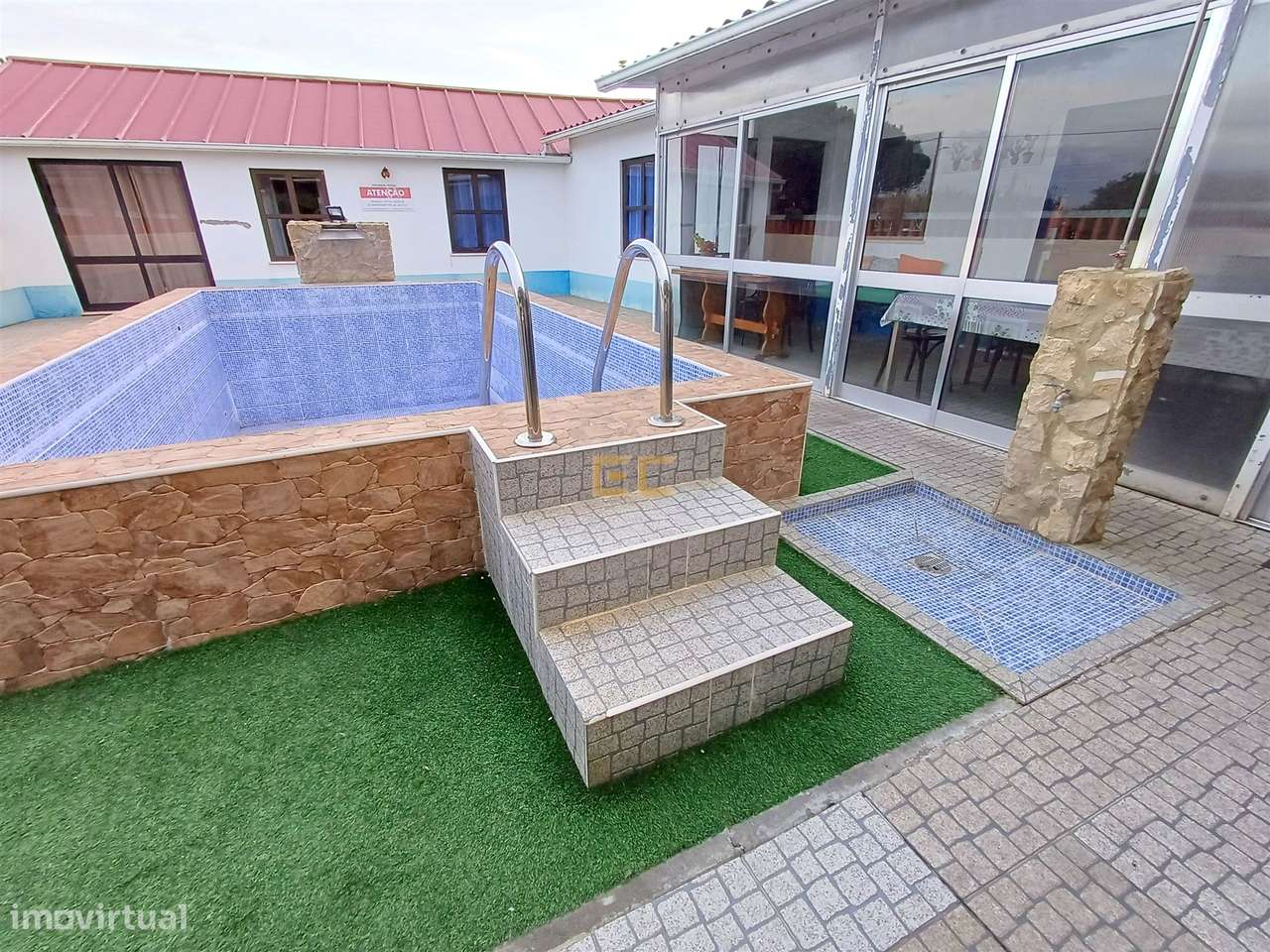 Moradia T8, com piscina e terreno, para venda na Figueira da Foz - São-0