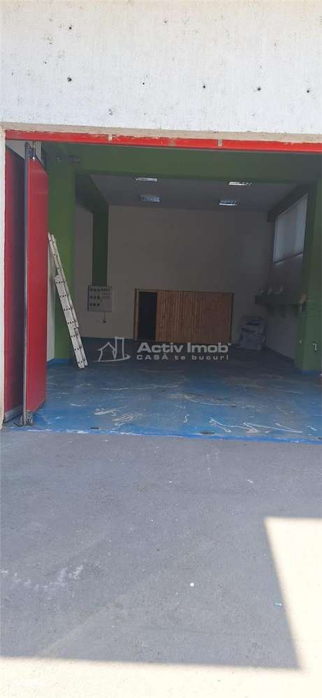 HALA  MULTIPLE DESTINATII GHIMBAV-AEROPORT - Imagine principală: 4/8